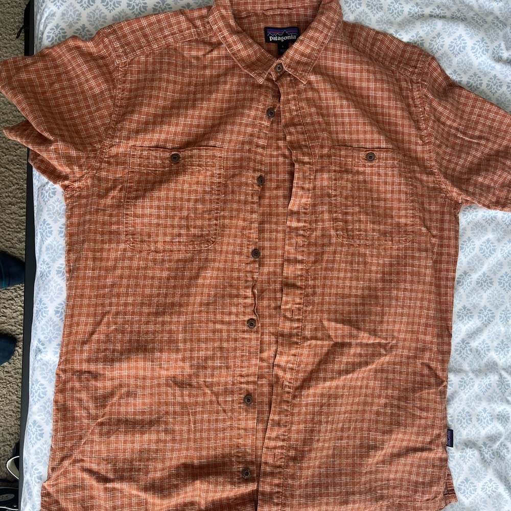 Patagonia short sleeve checkered shirt